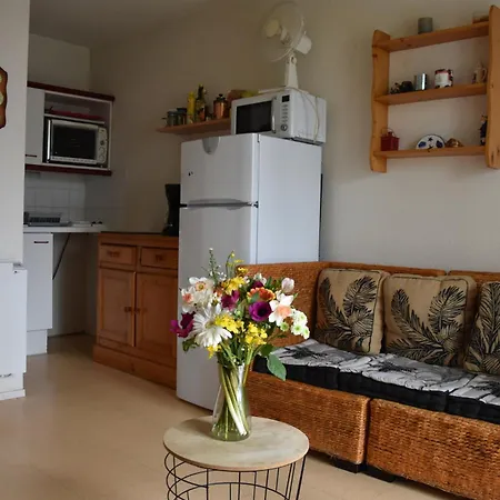 1 Chambre, Avec Loggia Et Vue Sur Le Port Olona